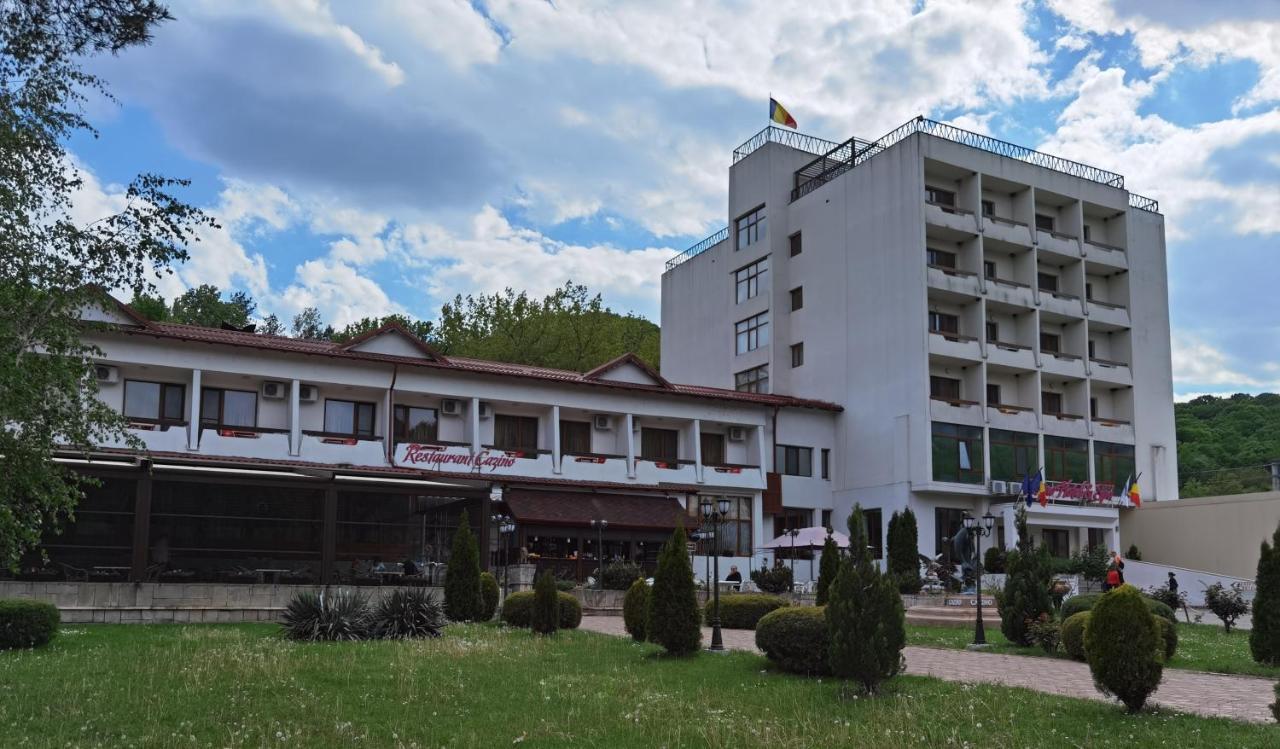 Hotel Spa Cazino Monteoru Sarata-Monteoru Exterior photo