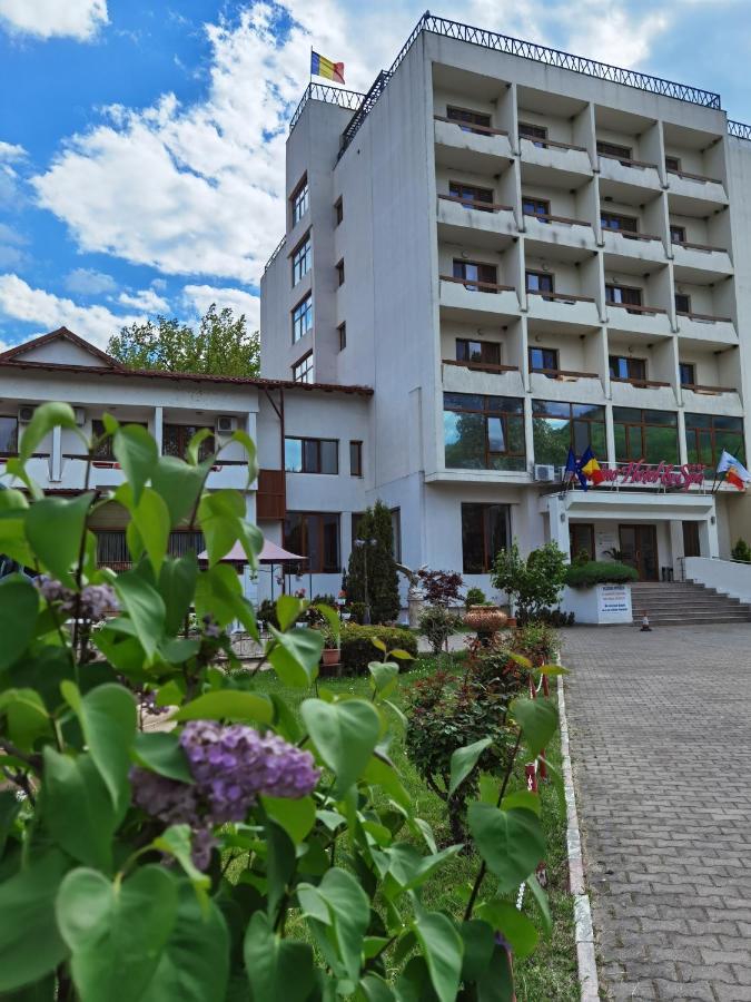 Hotel Spa Cazino Monteoru Sărata-Monteoru Exterior photo